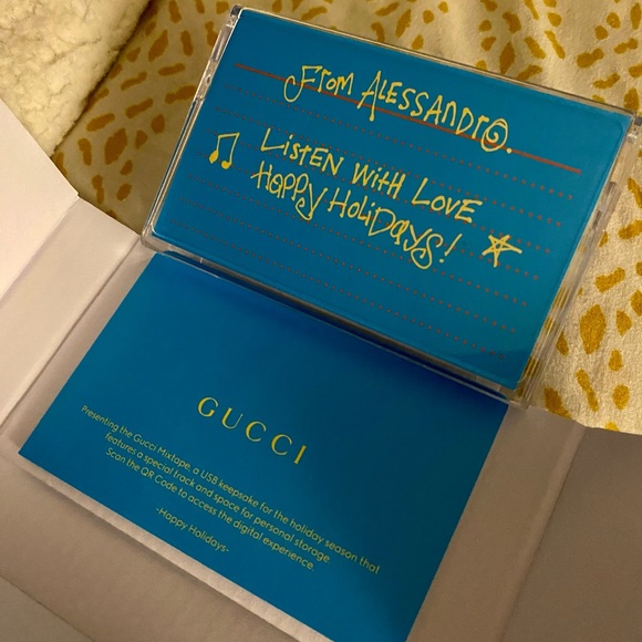Gucci exclusive holiday 2021 cassette tape usb - Picture 6 of 6